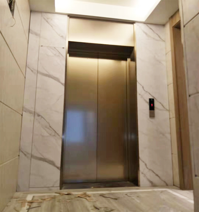 彩色不锈钢板在电梯装饰行业的应用